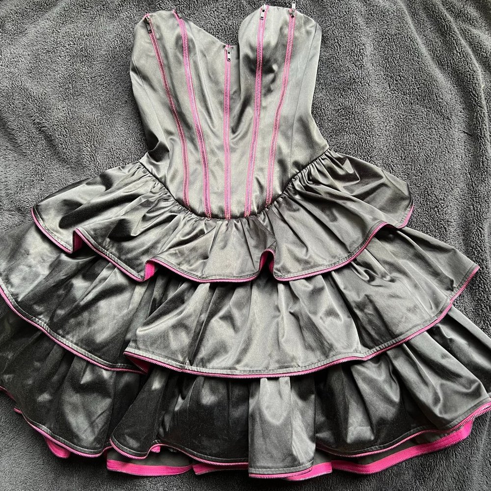 Betsey Johnson 80's style black and hot pink satin prom/party dress Size 0